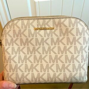 Michael Kors small crossbody purse